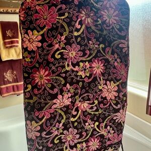 Vera Bradley Very Berry Paisley Quilted Garment Bag – Travel Bag